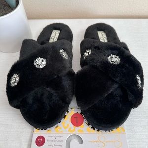 New Jessica Simpson Black Criss Cross Plush Jeweled Slippers Women’s 8-9L